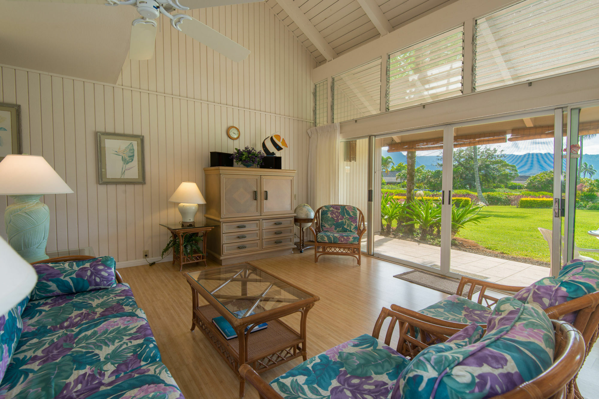 Princeville Oceanfront Villas Kauai Exterior photo