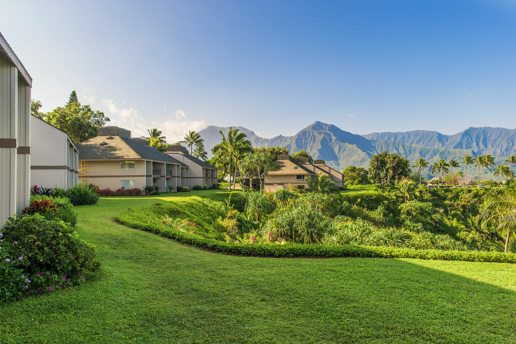 Princeville Oceanfront Villas Kauai Exterior photo